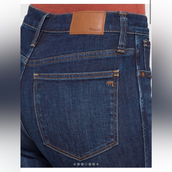 Madewell 10” High Rise Skinny Button Front Jean - Picture 4 of 6